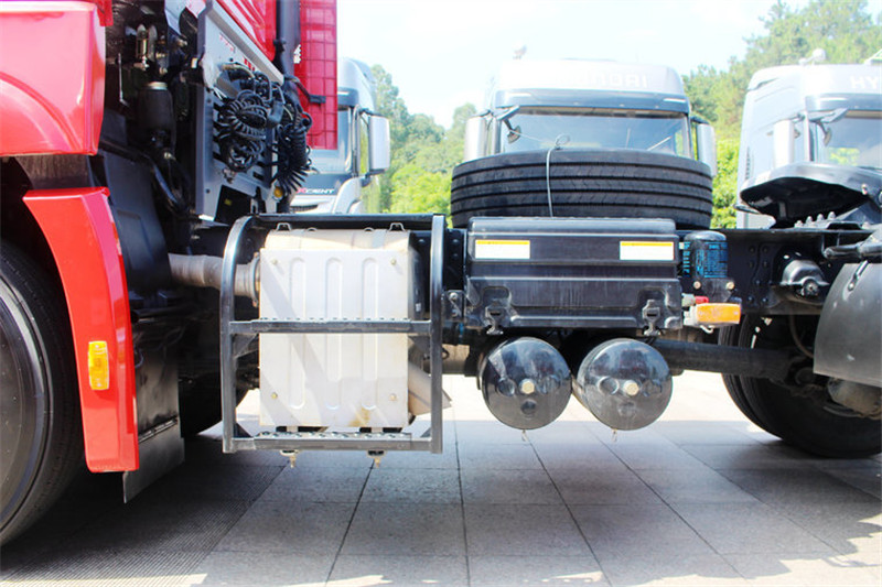 四川现代 致道800W重卡 310马力 4X2 国五万博体育app下载入口(CNJ4180KPG36V)