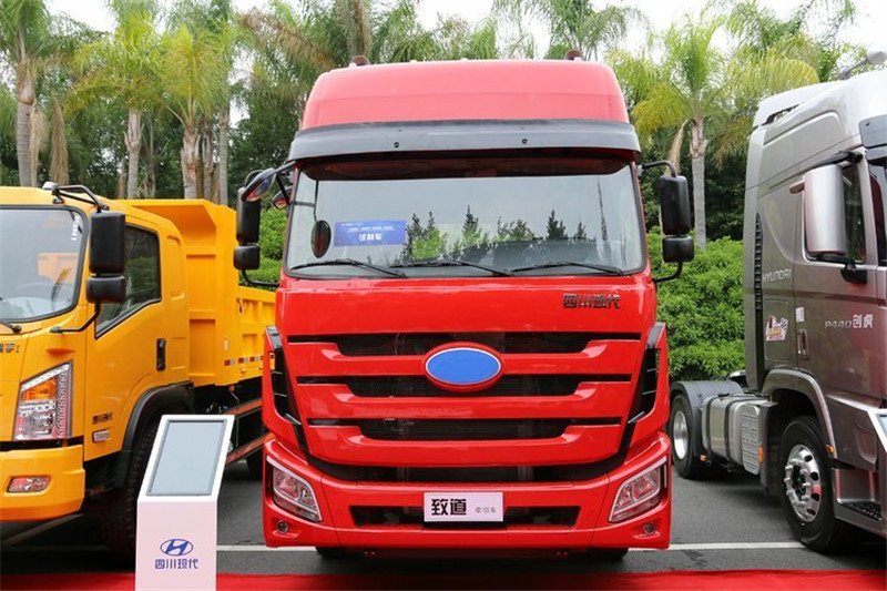 四川现代 致道800W重卡 350马力 4X2国五 万博体育app下载入口(CNJ4180KPG36V)