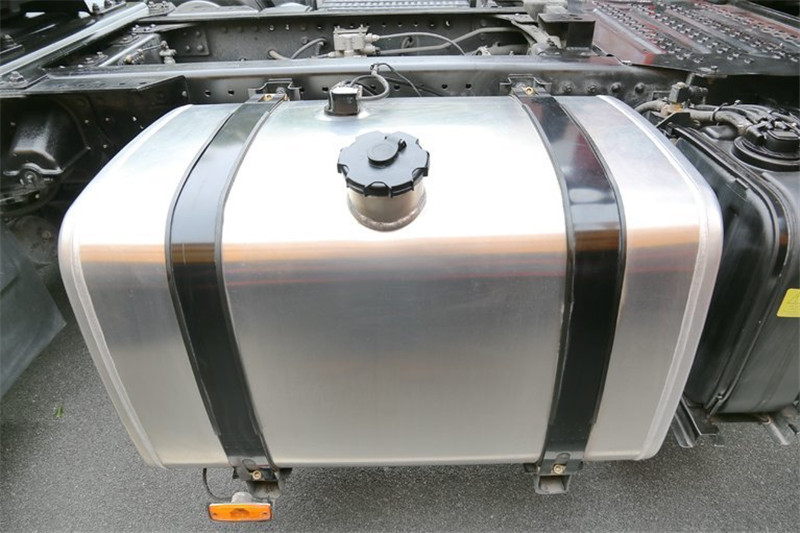 四川现代 致道800W重卡 350马力 4X2国五 万博体育app下载入口(CNJ4180KPG36V)