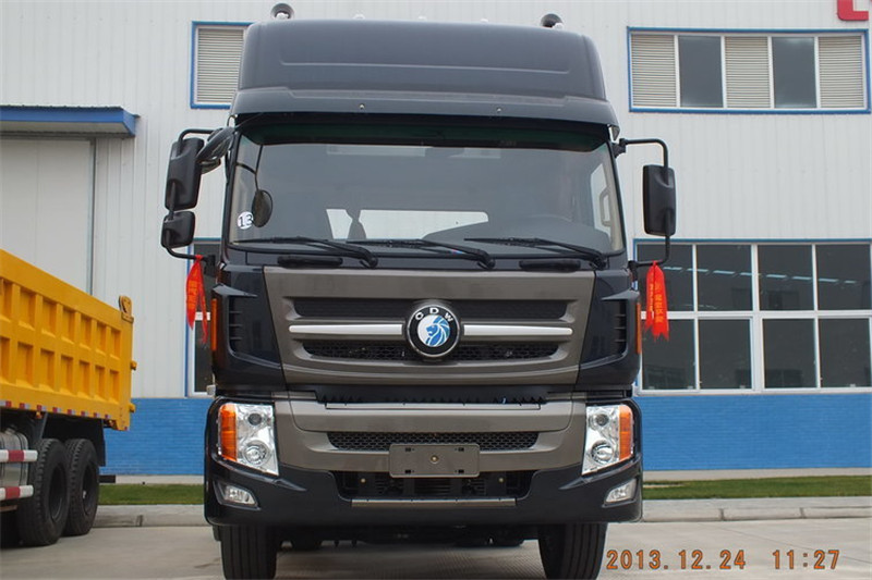 重汽王牌 W5G重卡 375马力 6X4 国四万博体育app下载入口
(CDW4250A1T4)