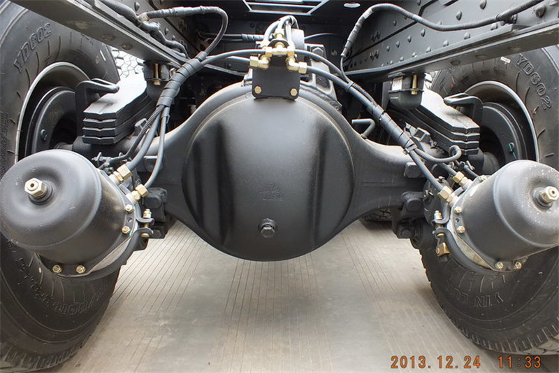 重汽王牌 W5G重卡 375马力 6X4 国四万博体育app下载入口
(CDW4250A1T4)