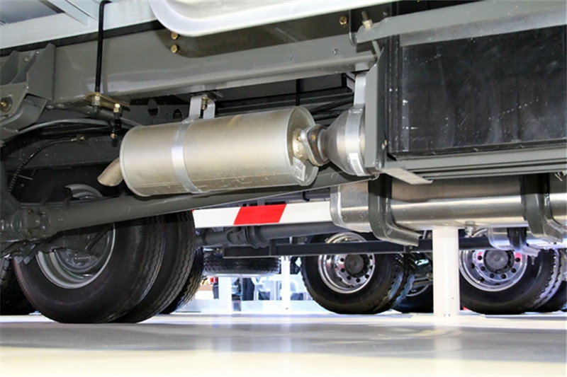 重汽王牌 W1系 1.8L 61马力 柴油 2.5米 国四双排栏板微卡(CDW5030CCYS3M4)