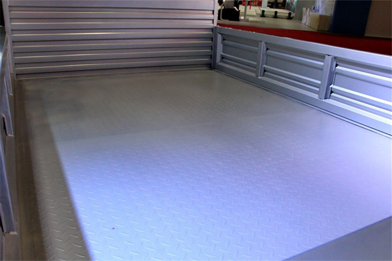 重汽王牌 W1系 1.8L 61马力 柴油 2.5米 国四双排栏板微卡(CDW5030CCYS3M4)