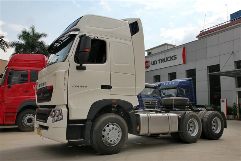 中国重汽 HOWO T7H重卡 540马力 6X4 国五万博体育app下载入口
(ZZ4257W324HE1B)