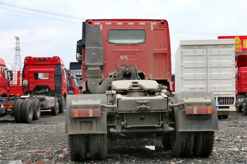 中国重汽 HOWO T7H重卡 400马力 4X2 国四危险品万博体育app下载入口(ZZ4187V361HD1W)