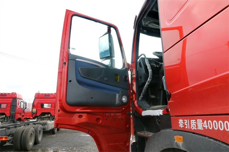 中国重汽 HOWO T7H重卡 400马力 4X2 国四危险品万博体育app下载入口(ZZ4187V361HD1W)