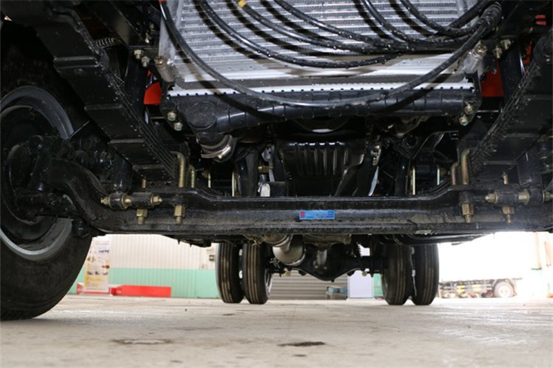 东风 凯普特K6-M 115马力 4.2米 国五单排栏板轻卡(EQ1041S7BDF)