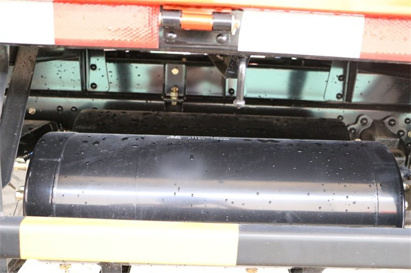 东风 凯普特K6-M 115马力 4.2米 国五单排栏板轻卡(EQ1041S7BDF)