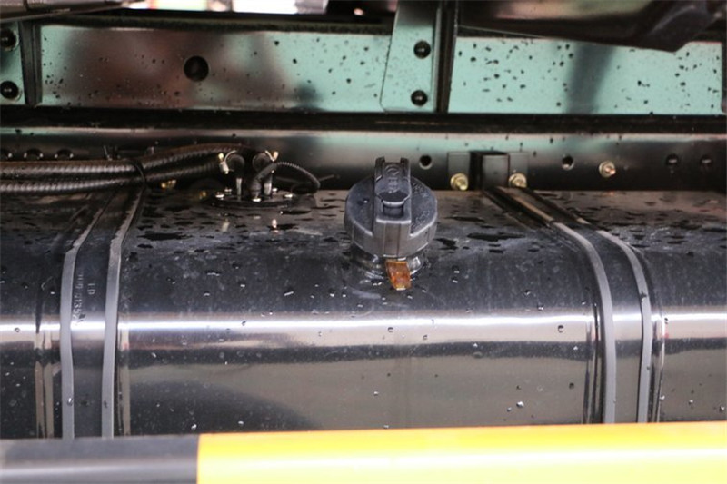 东风 凯普特K6-M 115马力 4.2米 国五单排栏板轻卡(EQ1041S7BDF)