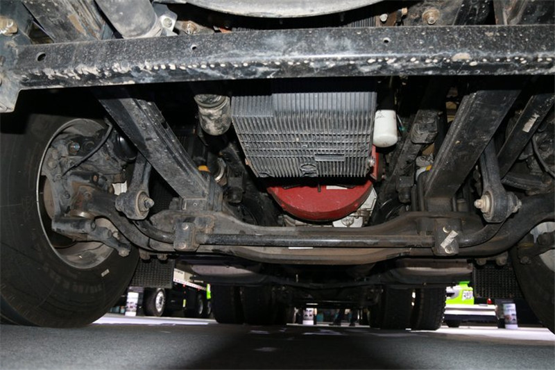 福田 欧曼EST-A 430马力  国五6X2R 万博体育app下载入口
(BJ4269SNFKB-B2)