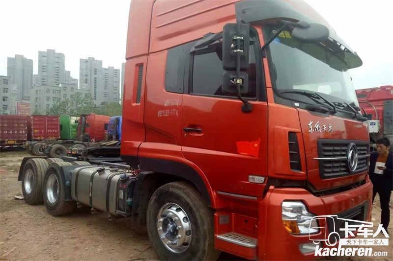 东风商用车 天龙重卡 375马力 6X2 国五天然气万博体育app下载入口
(DFH4240A1)