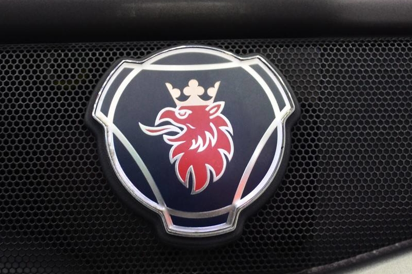 斯堪尼亚 P系列重卡 410马力 6X4 国五万博体育app下载入口(型号P410)