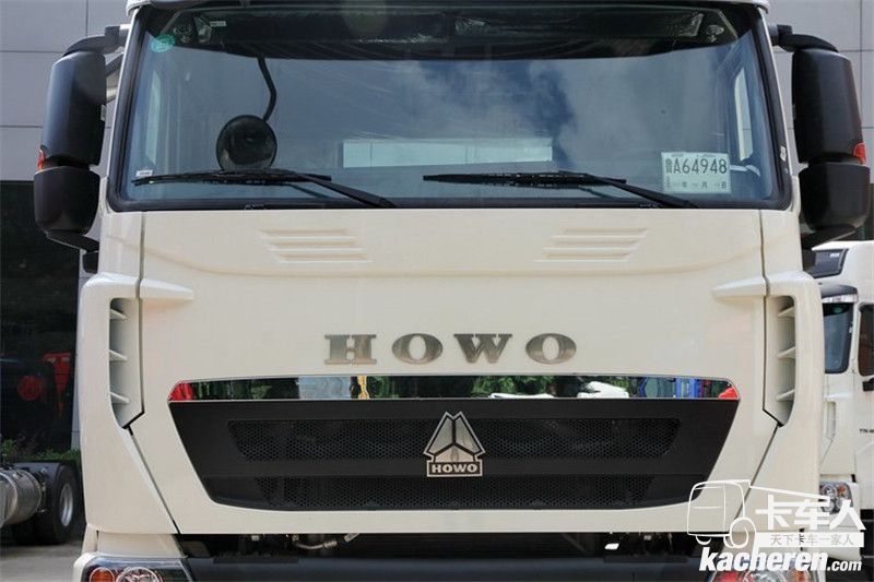 中国重汽 HOWO T7H重卡 400马力 6X4危险品万博体育app下载入口
(国五)(ZZ4257V324HE1W)(速比:3.36)
