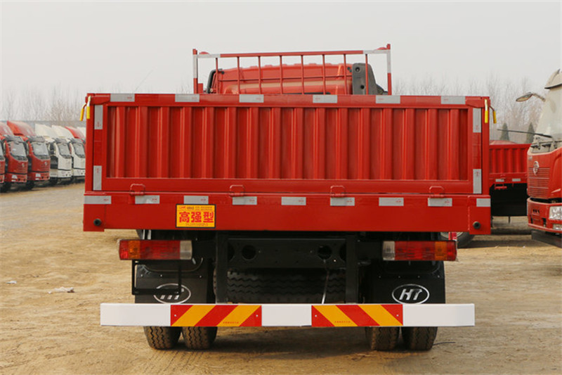 一汽解放 J6L中卡 180马力 4X2 6.8米 国五栏板载货车(8挡)(CA1160P62K1L4E5)