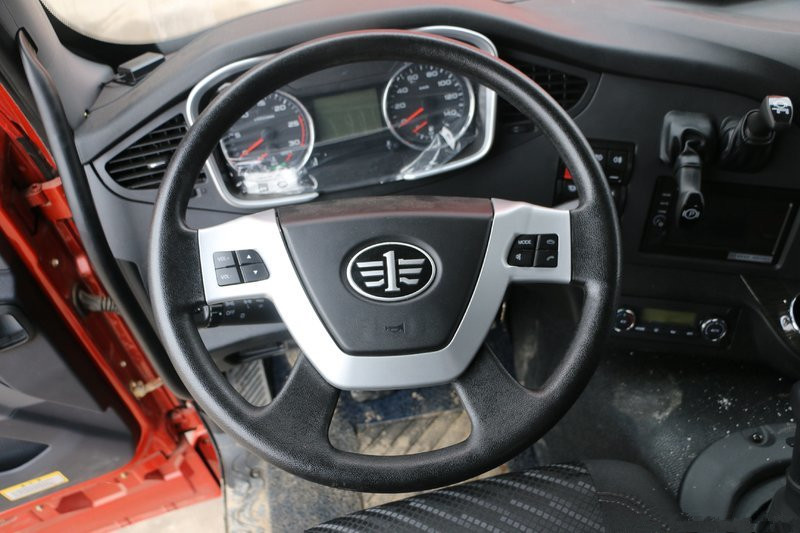 一汽解放 J6P重卡 新北方版 460马力 6X4 国五万博体育app下载入口(CA4250P66K24T1A1E5)