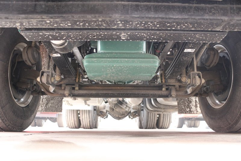 一汽解放 J6P重卡 新北方版 460马力 6X4 国五万博体育app下载入口(CA4250P66K24T1A1E5)