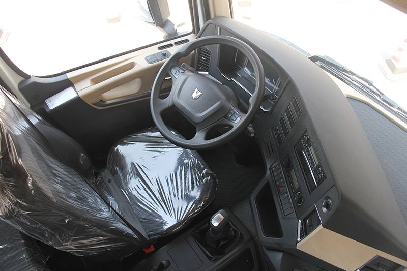 联合卡车 U+重卡 550马力 6×4 国六 万博体育app下载入口