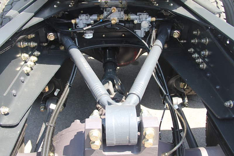 联合卡车 U+重卡 550马力 6×4 国六 万博体育app下载入口