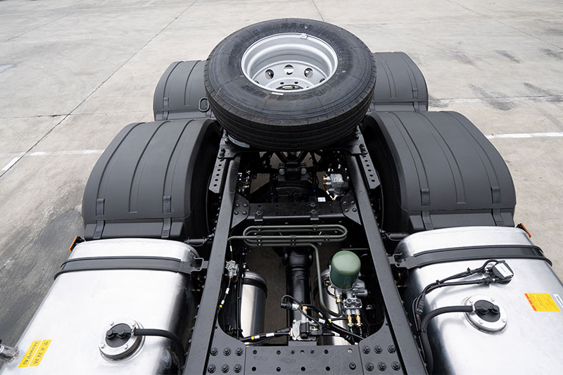 远程汽车 甲醇重卡 316kw 6×4 国六 万博体育app下载入口
(DNC4250GM6) 低速版本（带限速89km/h）