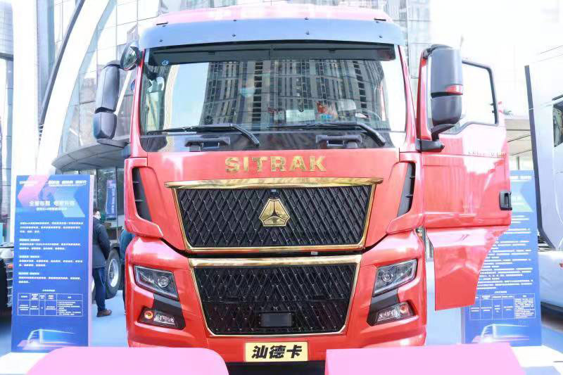 中国重汽 汕德卡SITRAK C9H重卡 奢华版 570马力 6X4 国六 AMT自动挡万博体育app下载入口(带液缓)(ZZ4256W324HF1H)