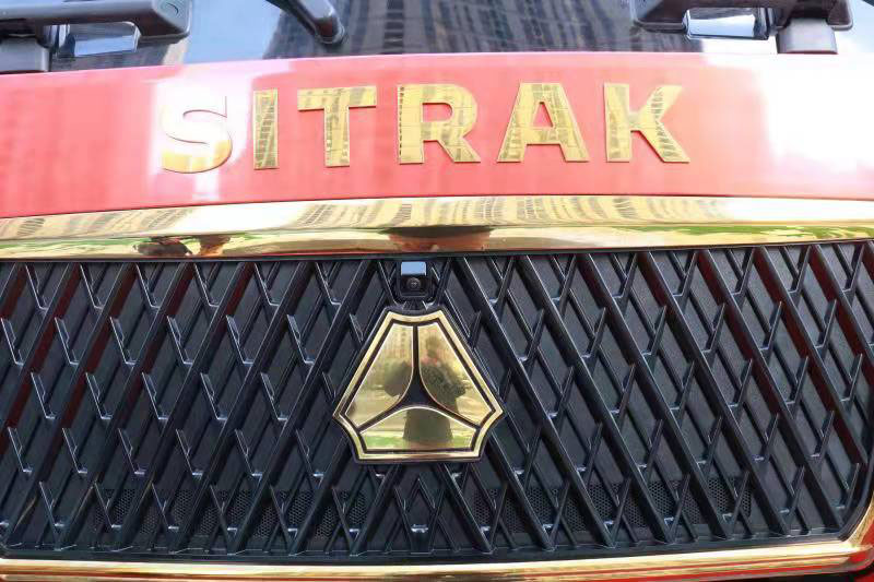 中国重汽 汕德卡SITRAK C9H重卡 奢华版 570马力 6X4 国六 AMT自动挡万博体育app下载入口(带液缓)(ZZ4256W324HF1H)