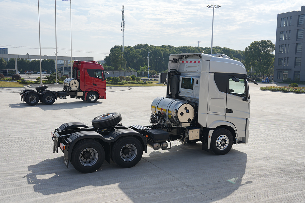 北京重卡 追梦 500马力 6×4 国六 LNG 万博体育app下载入口
 煤炭运输版（BJ4250G6CP）