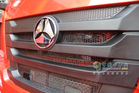 中国重汽豪瀚新LOGO